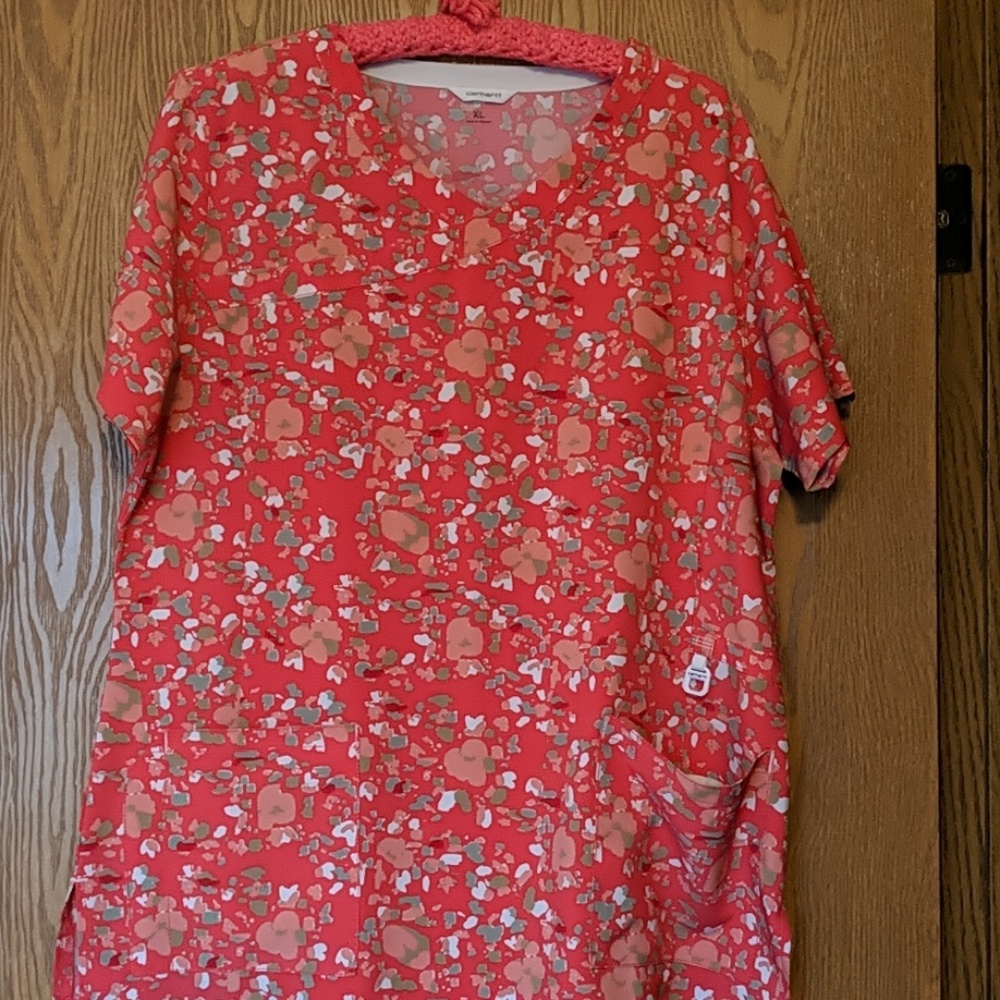 Carhartt women's flex fit scrub top